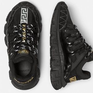 VERSACE BOYS TRIGRECA SNEAKERS BLACK SIZE 13